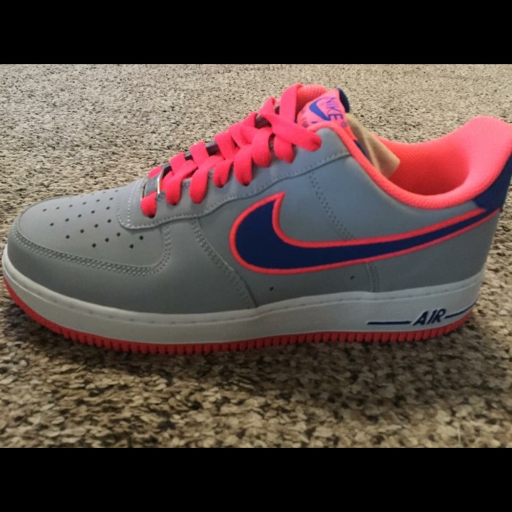 Air Force 1's women's size 9.5/ men's size 8