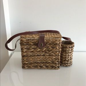 Wicker picnic basket