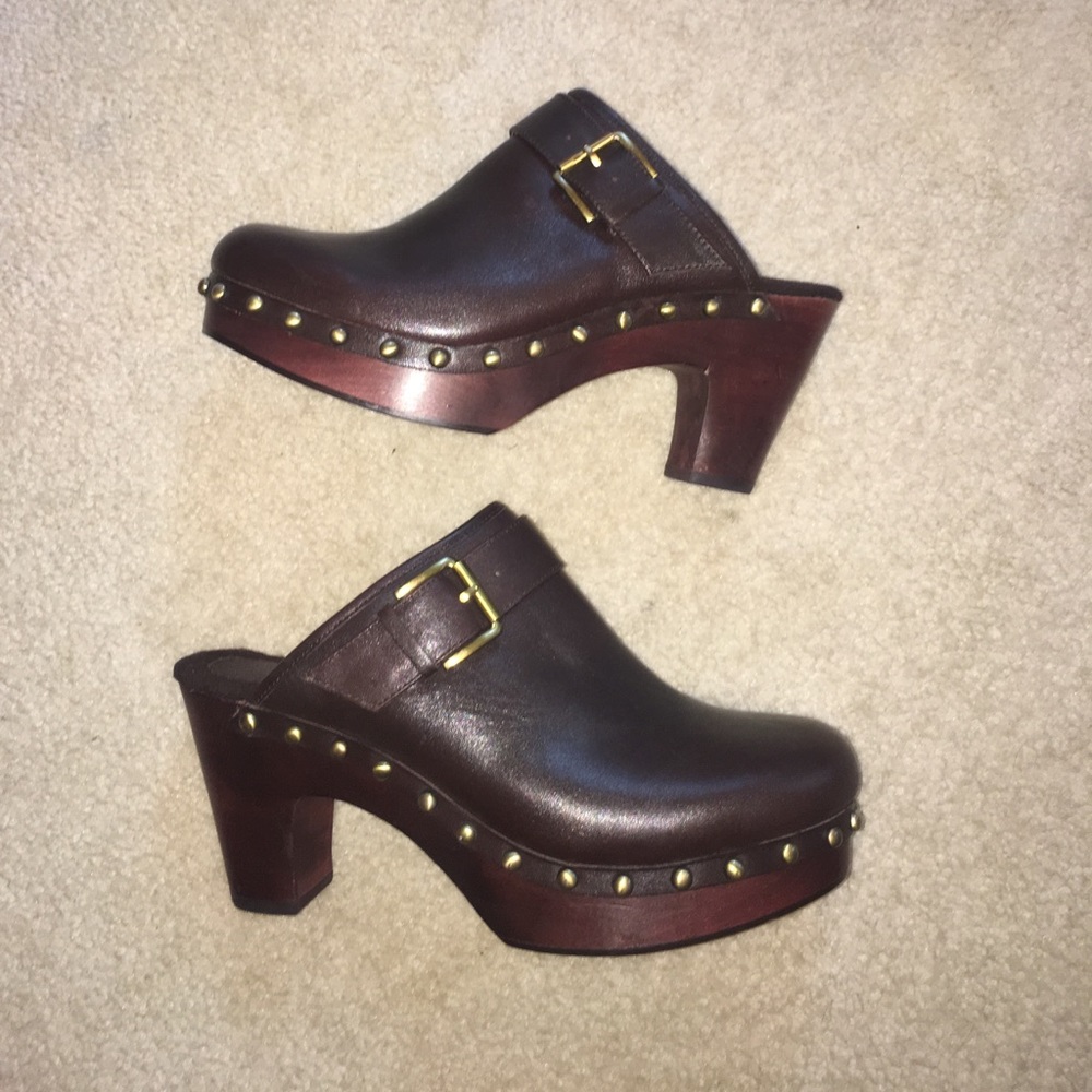 Lands End Canvas Dark Brown Studded Clogs w/Buckle