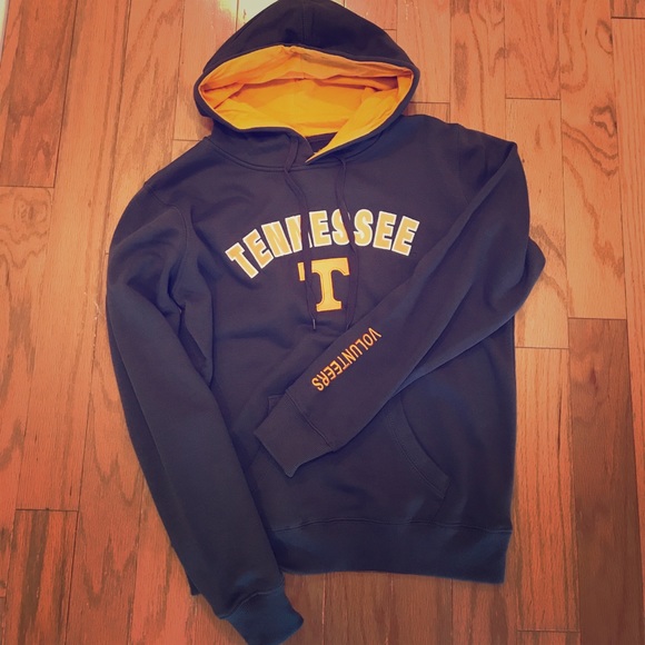Tops - Tennessee hoodie🍊