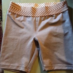 Olympia Activewear Pax Short Leggings size P (XS)