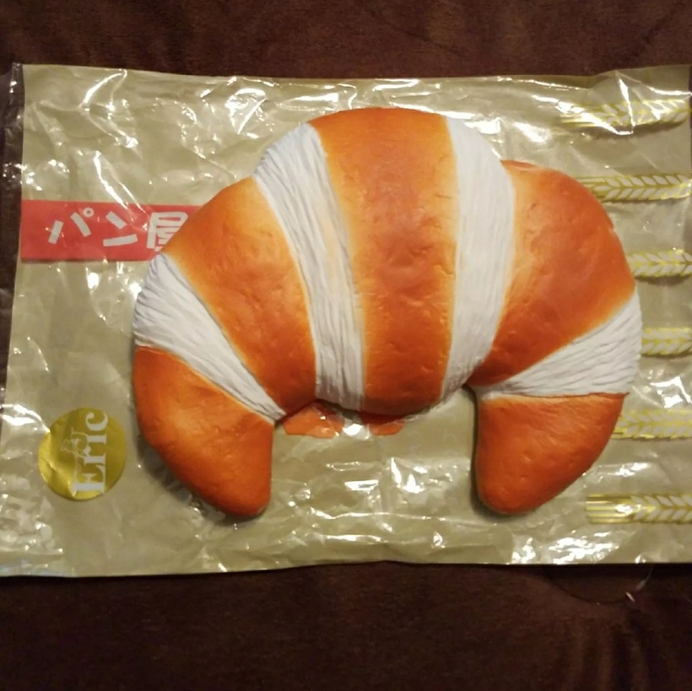 Eric Jumbo Croissant Squishy