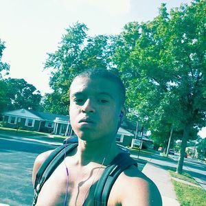 Meet your Posher, Antoine