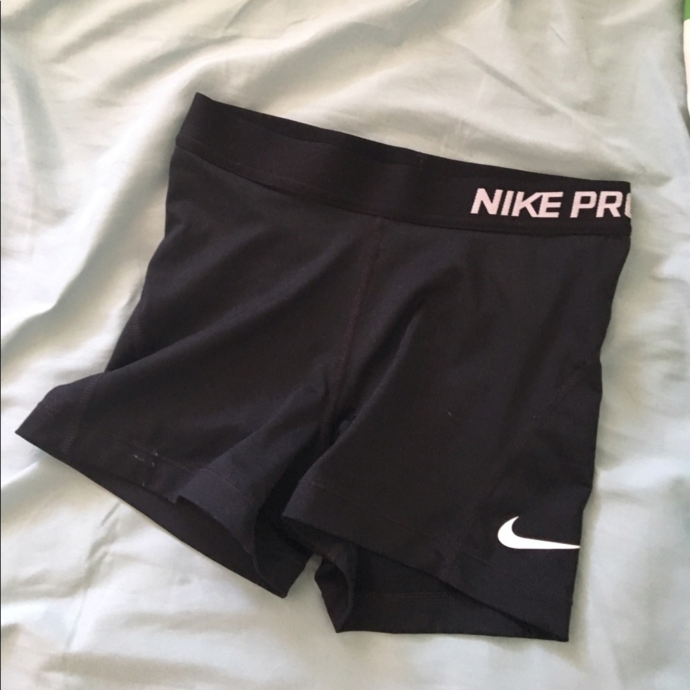 Nike Pro Women's 3" Training Shorts