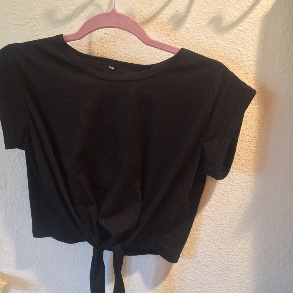 Tie Front Crop Top