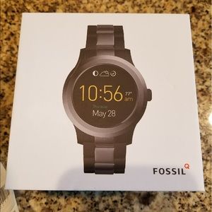 Brand New Fossil Smart Watch In The Box