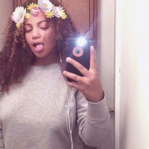 Meet your Posher, Faith