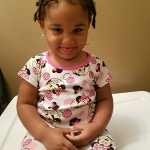 Meet your Posher, Elliott