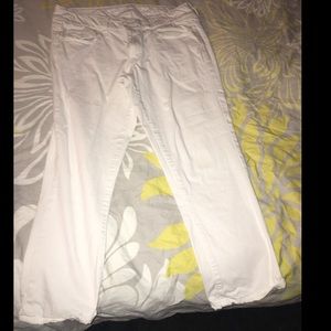 White American Eagle Capris size 10