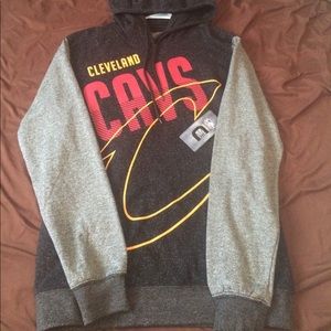 NBA Team Apparel Medium Cleveland Cavaliers Hoodie