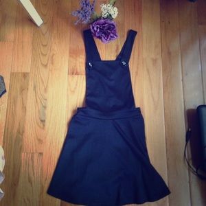 Black overall skirt