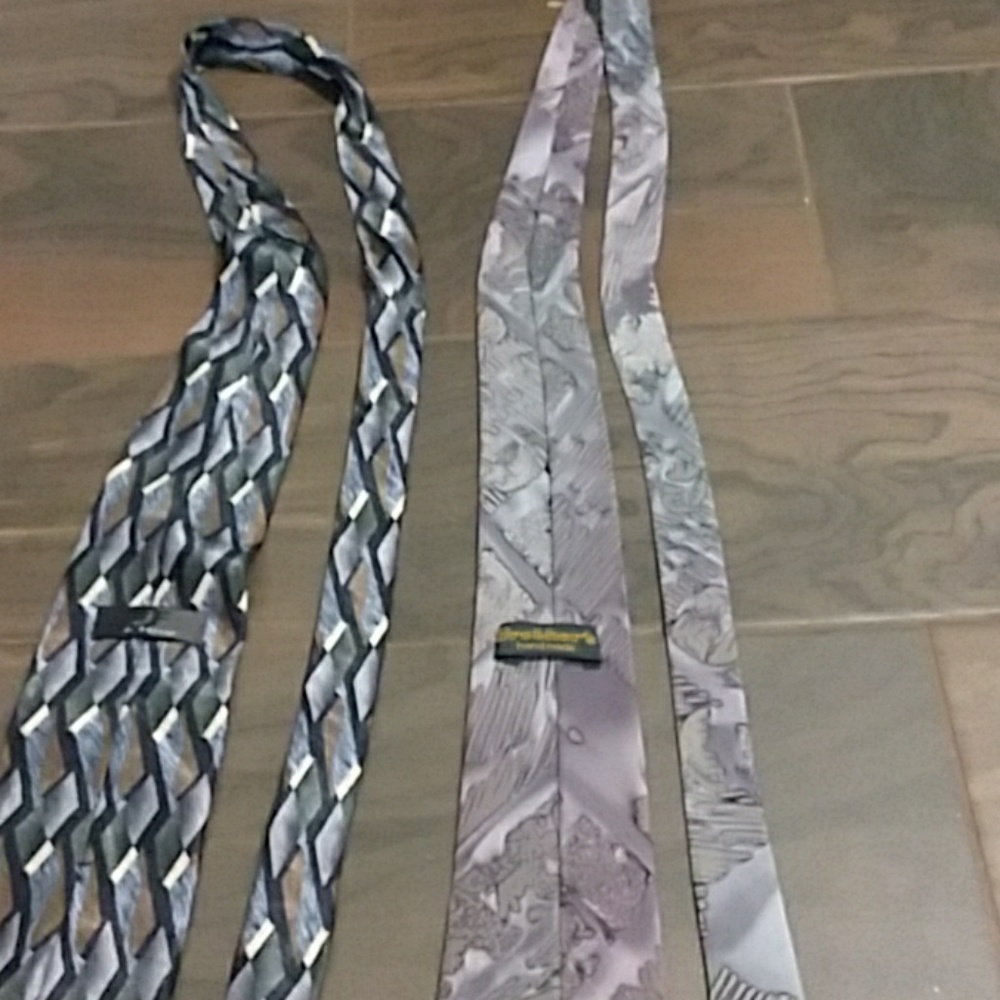 Bren new mens tie pickup only