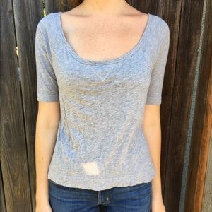 Grey t shirt