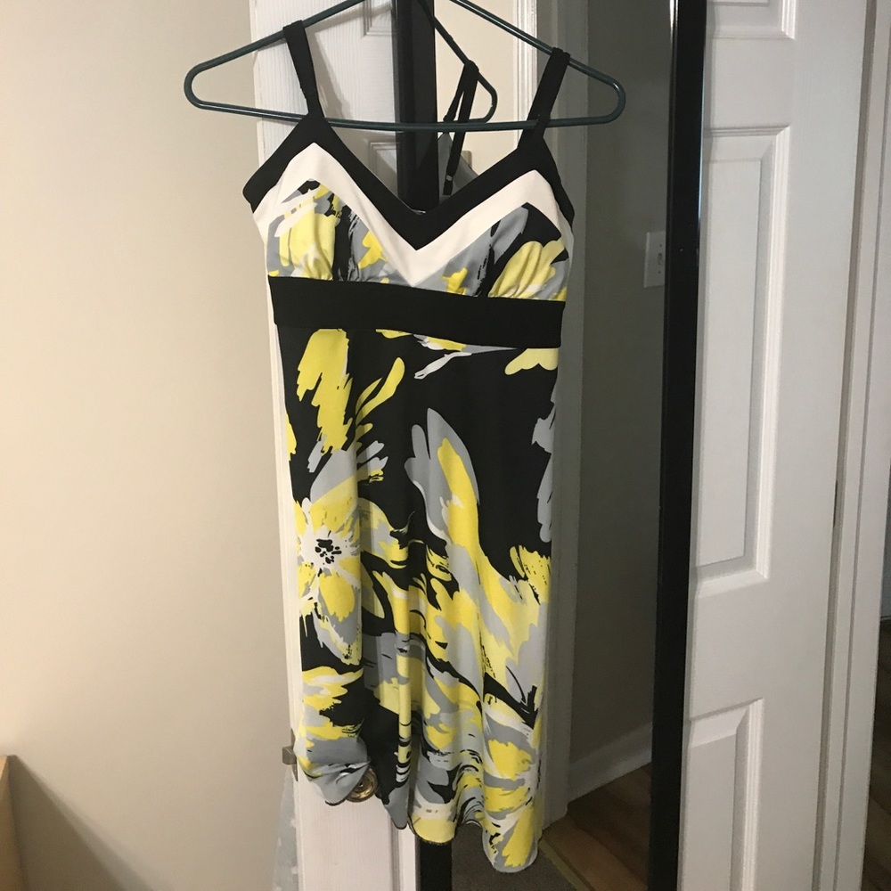Black white yellow and grey