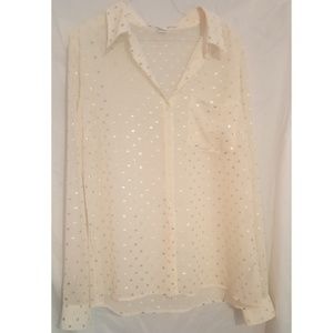 Cute blouse with gold detail
