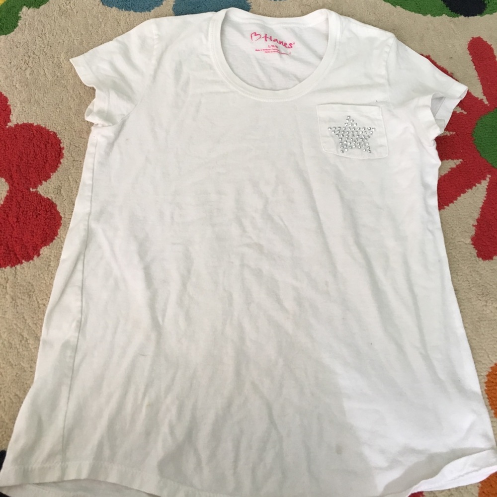 White t shirt with glittery star on pocket!