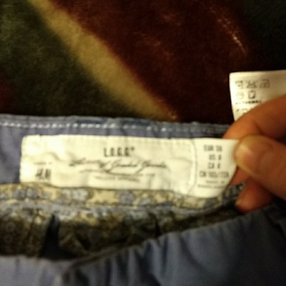 H&M Skinny Khakis - Picture 2 of 3