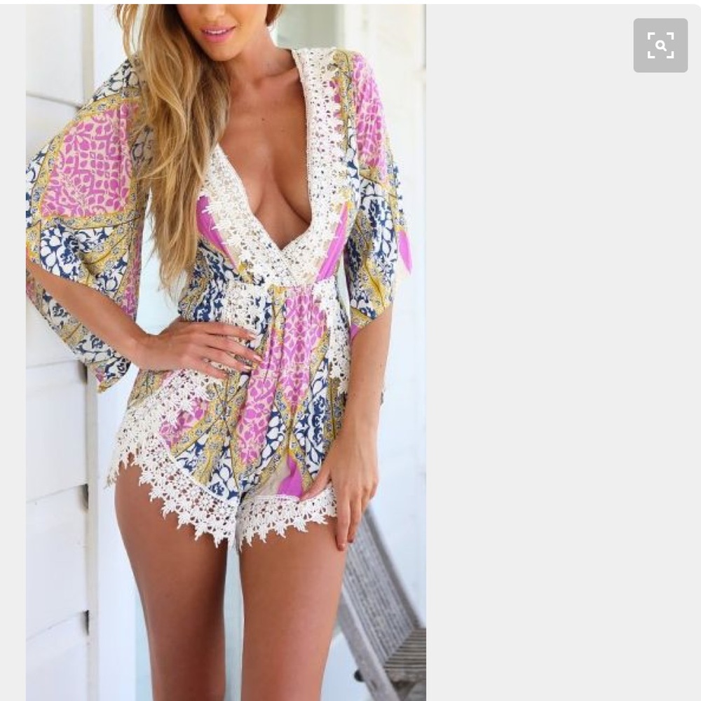 NWOT multicolor 3/4 Sleeve Romper Shorts Large