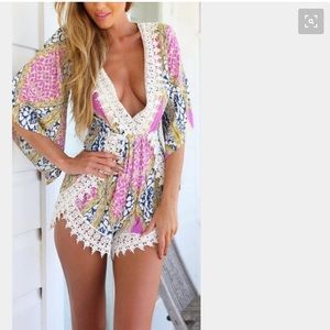 NWOT multicolor 3/4 Sleeve Romper Shorts Large