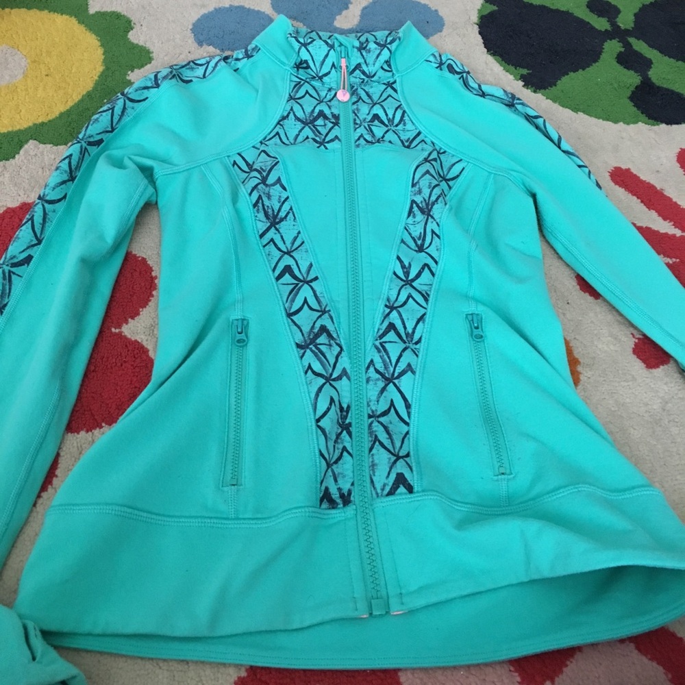 Blue athletic stretchy jacket