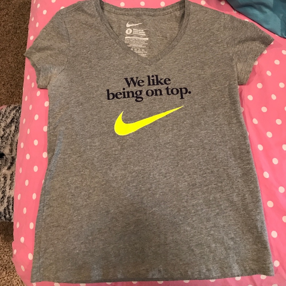 Nike Vneck