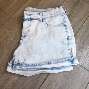 Old Navy Acid Washed denim shorts