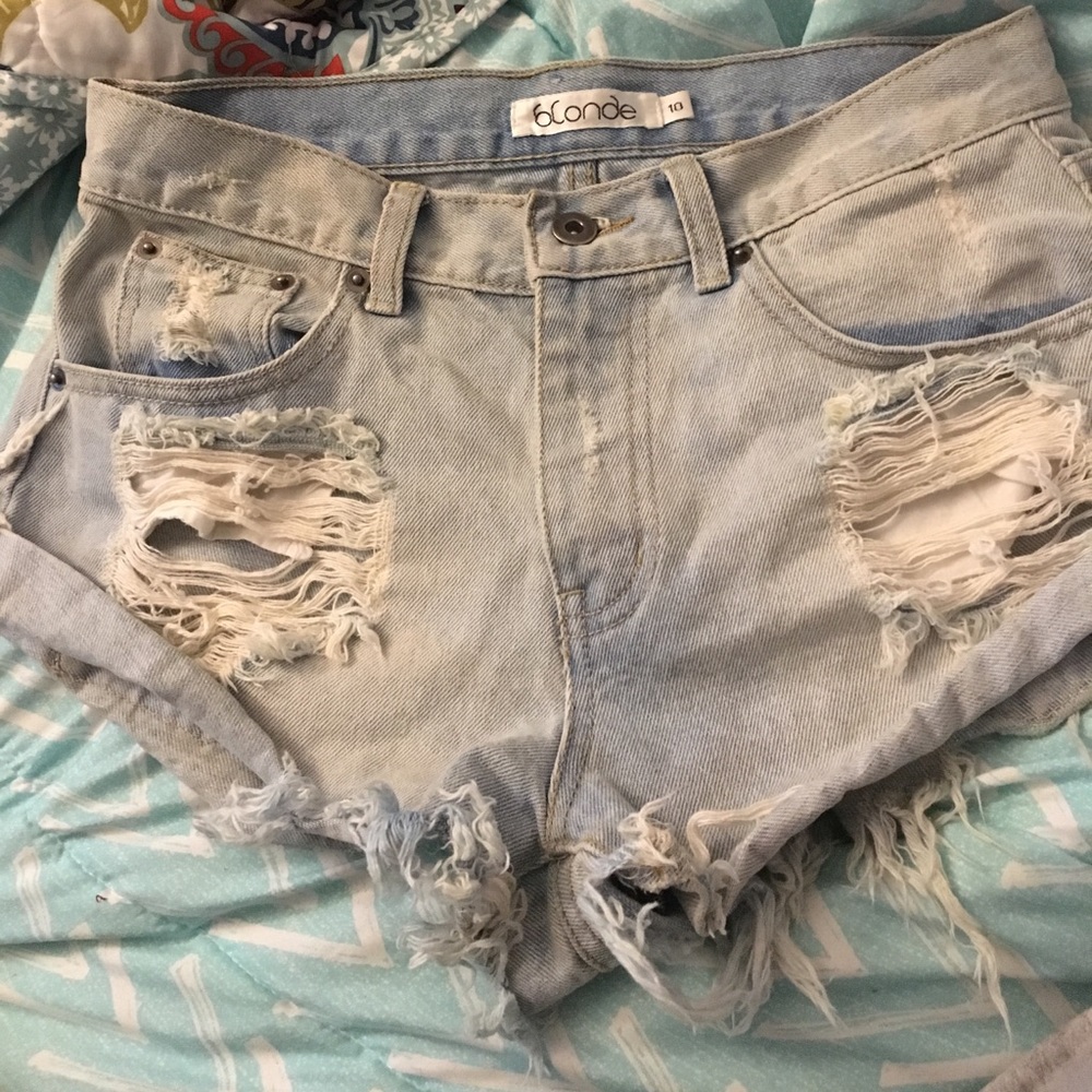 Distressed shorts