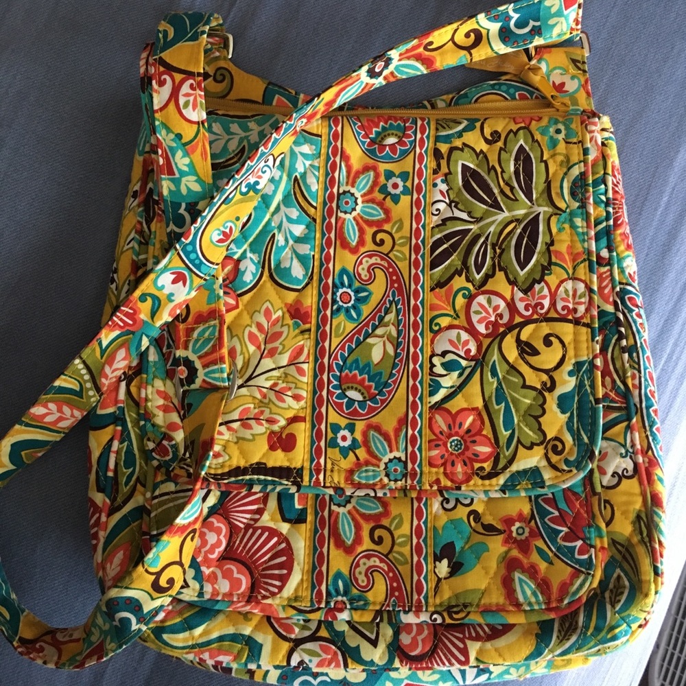 Vera Bradley Cross Body