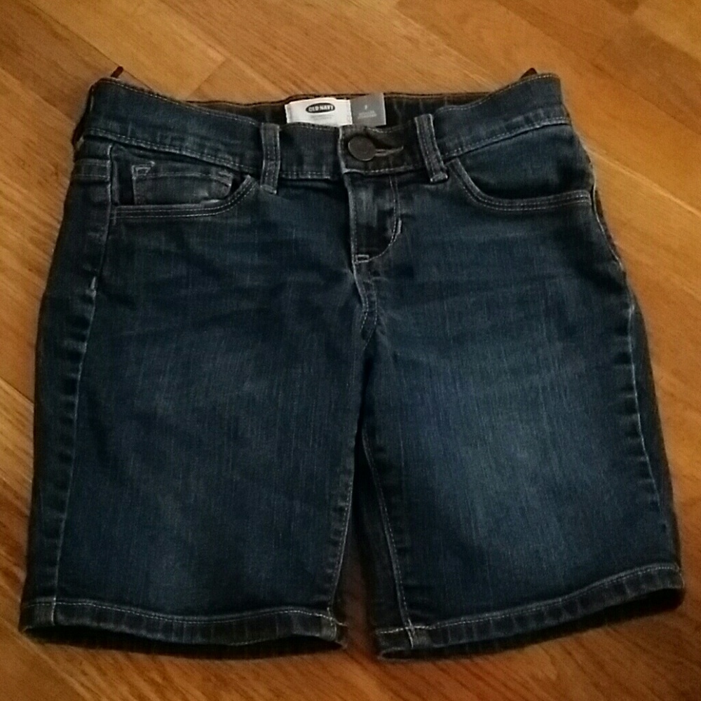 Girl's denim, stretch bermudas