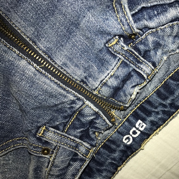 BDG jean shorts - Picture 2 of 4