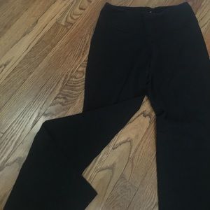 Black yoga pants