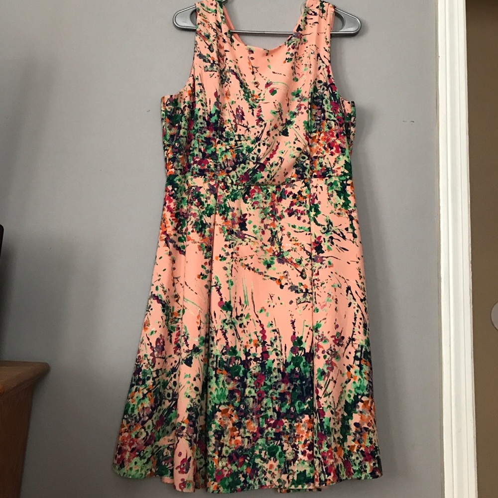 Floral Dress in peach/pink/multi