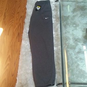Men gray Nike Joggers