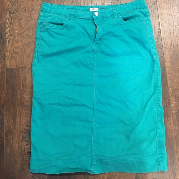 SOLD Jade Mackenzie Colored Midi Jean Skirt - Picture 2 of 4