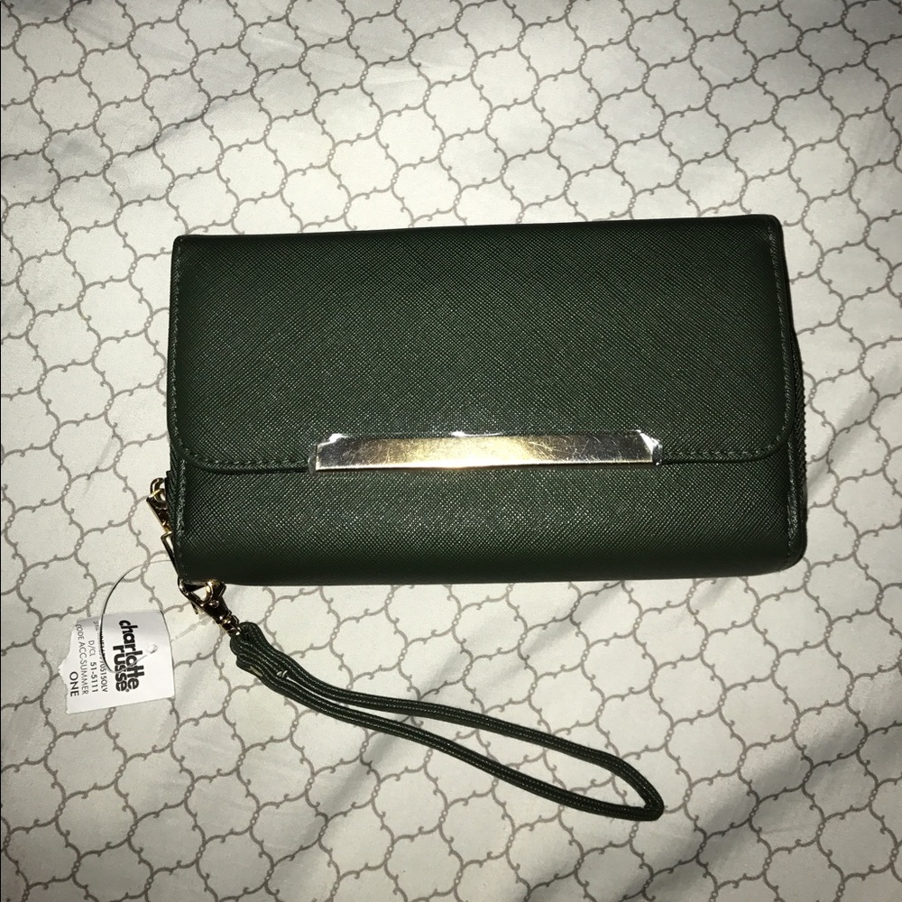 BRAND NEW PURSE WALLET! FROM CHARLOTTE RUSSE 👏🏼