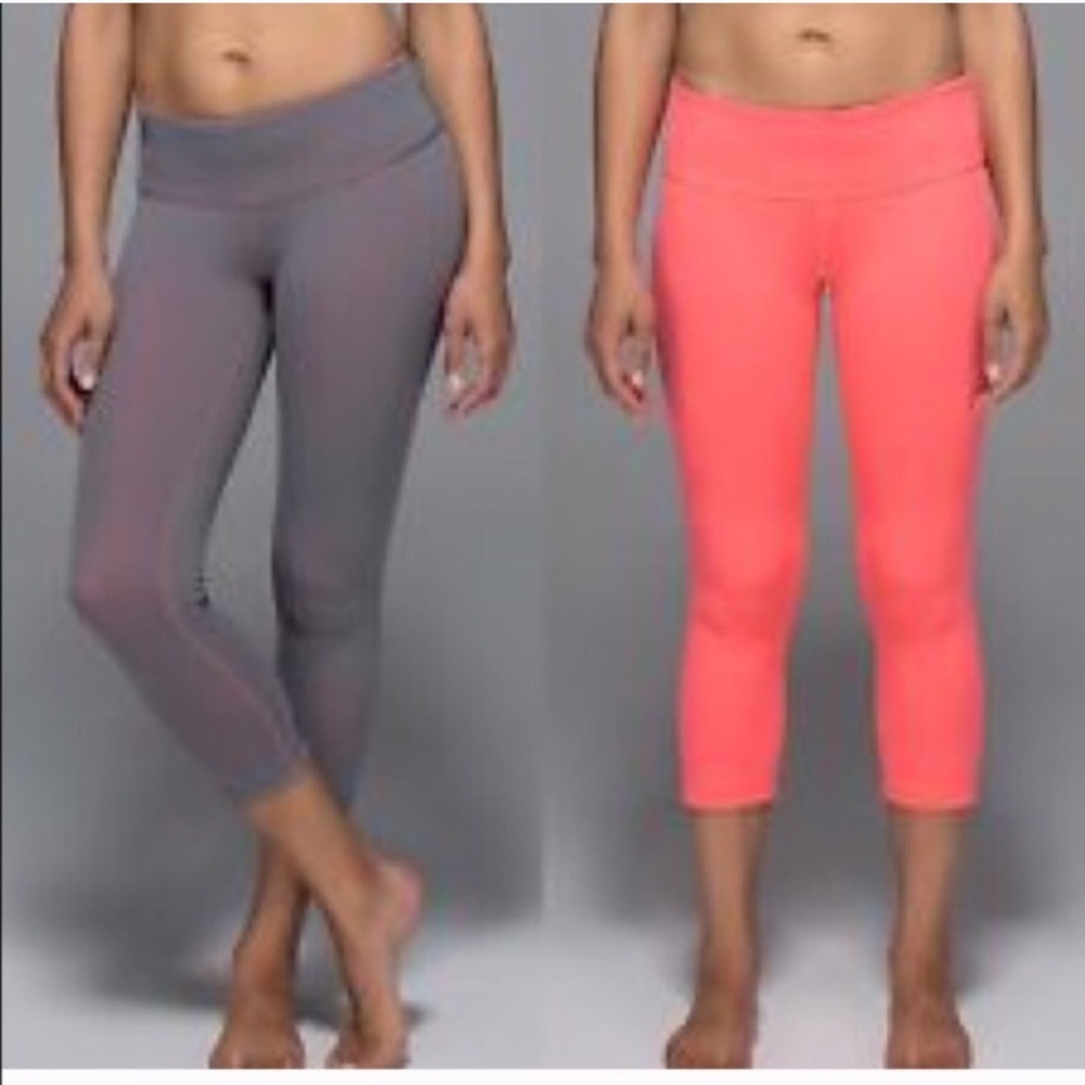 Lululemon REVERSIBLE crop!