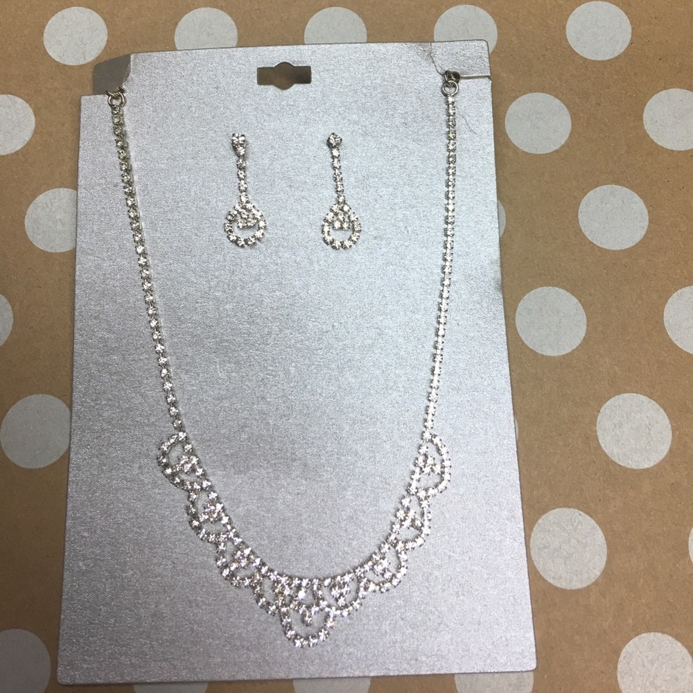 Necklace and earring matching set💥Final markdown