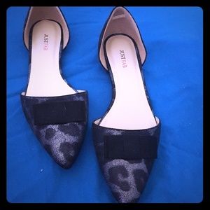 Black flats