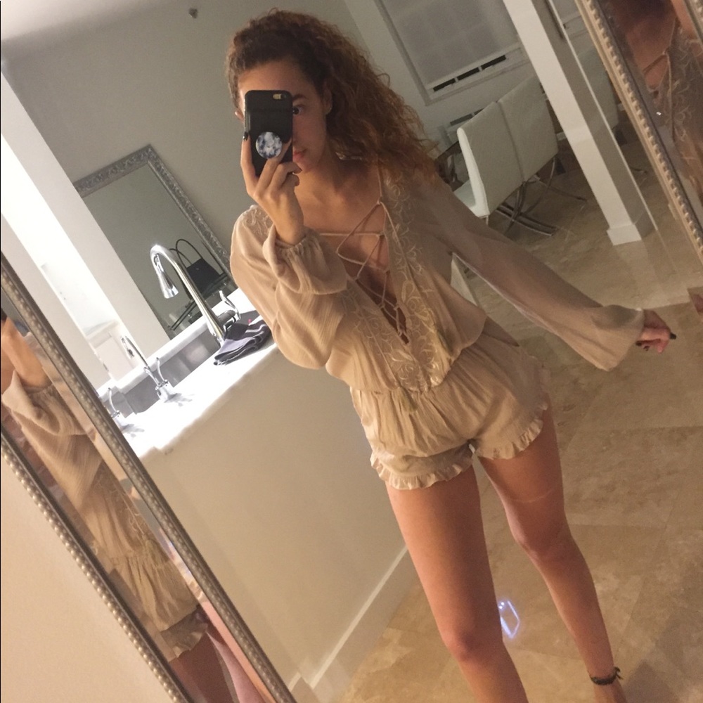 lowcut romper