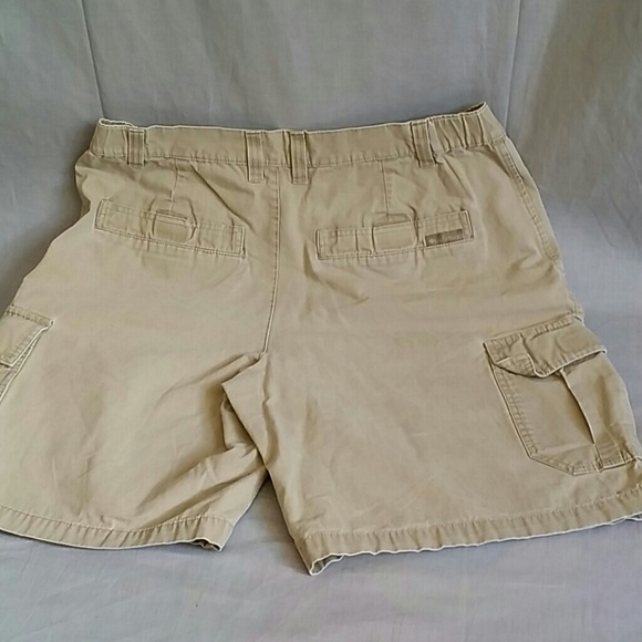 Men's COLUMBIA Cargos Shorts Pants Size Medium - Picture 3 of 3