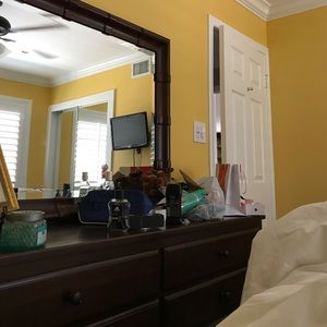 Meet your Posher, Nathanial