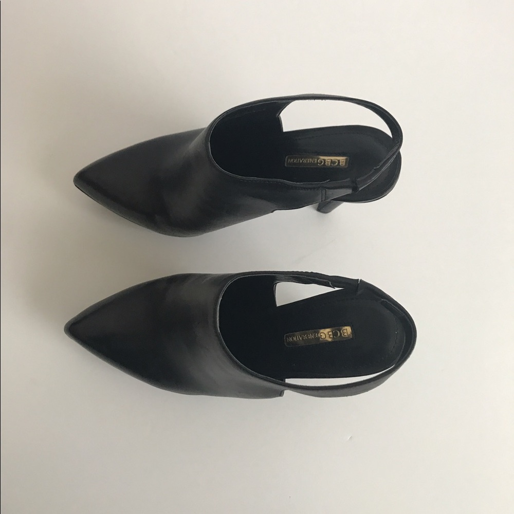 BCBG Generation Black faux leather heels - Picture 3 of 4