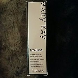 Beige 6 for Normal to Dry Skin