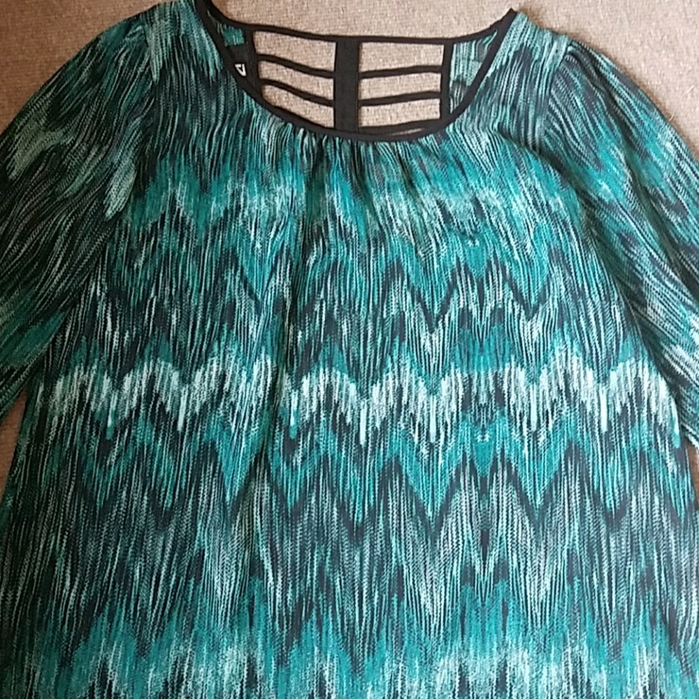 Patterned blouse - Picture 2 of 3