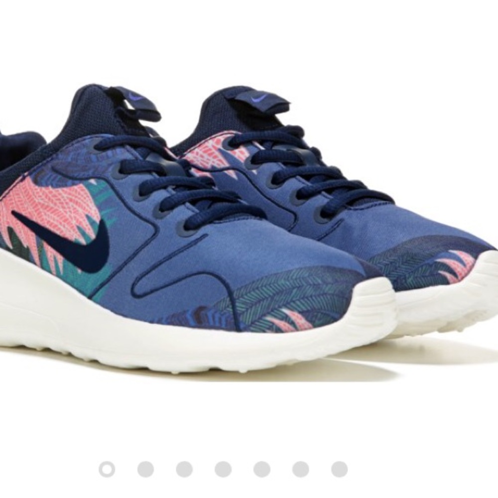 Women's Nike kaishi perfect condition!