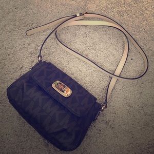 Michael Kors cross body