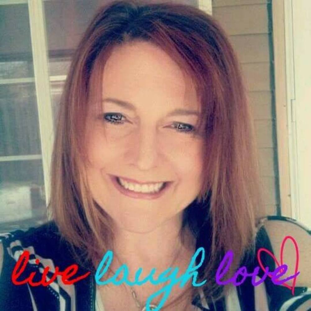 Meet your Posher, Traci