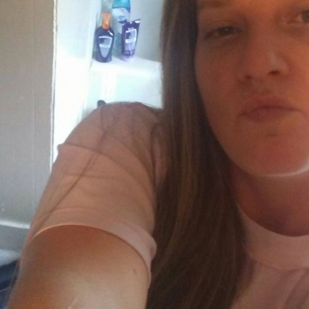 Meet your Posher, April