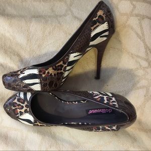 4 inch animal print heels!
