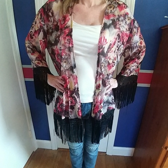 Fringe-Trimmed Floral Kimono - Picture 2 of 3
